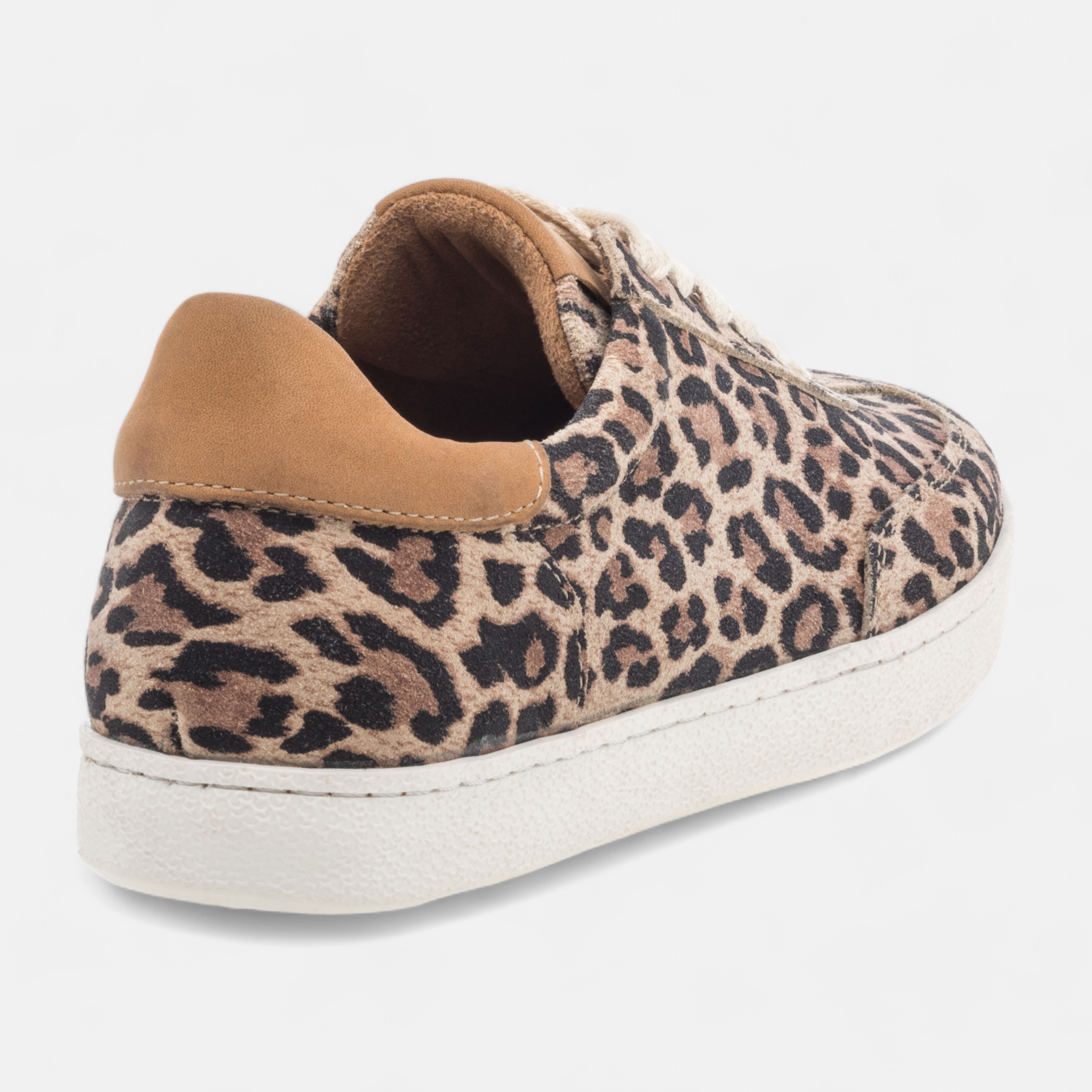Low trainers Women in leather camel Europe EN